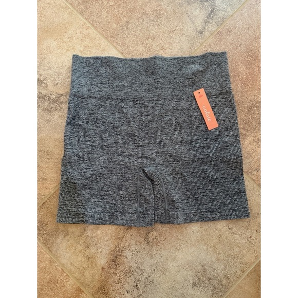 Colsie Pants - Colsie Women's Ribbed Seamless Lounge Biker Shorts Gray NWT Size XL